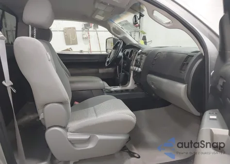 2007 Toyota Tundra Base 4.7L V8 z USA, uszkodzony, nr VIN 5TFKT52137X001910